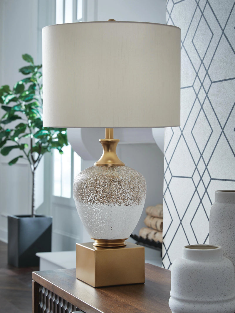 Tavisburg Table Lamp