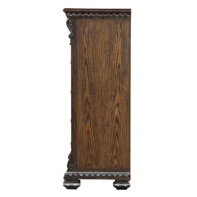 Promenade Chest