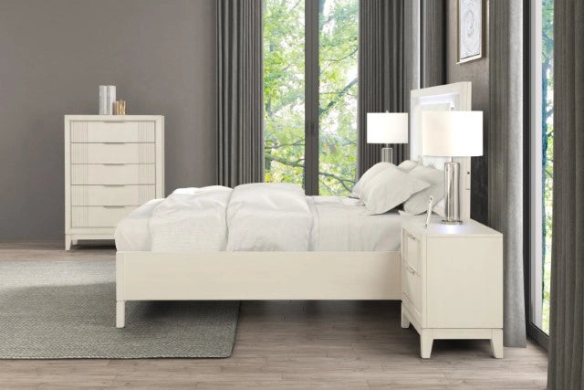 Isadore Queen Bedroom Set